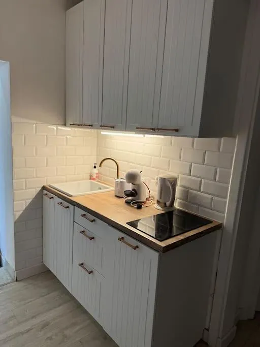 Chillout Apart 4 Bedrooms Warszawa 0*,  Polska