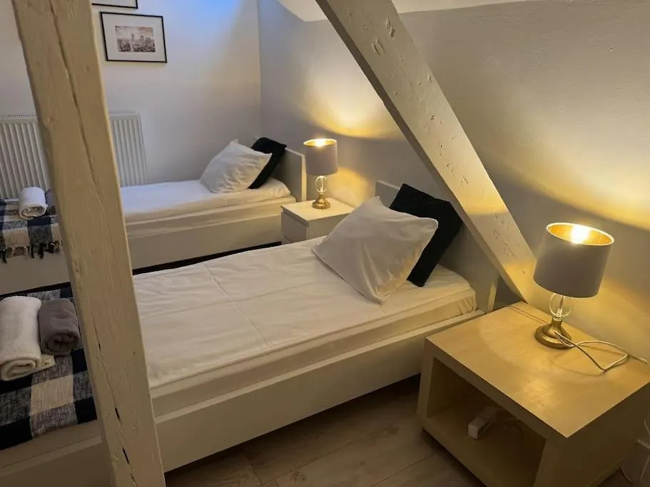 Chillout Apart 4 Bedrooms Warszawa 0*,  Polska